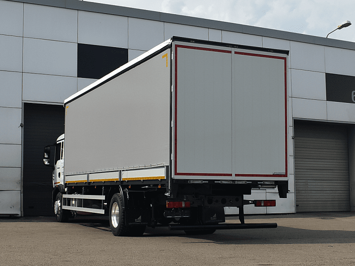 Шторный фургон на шасси Howo T5G